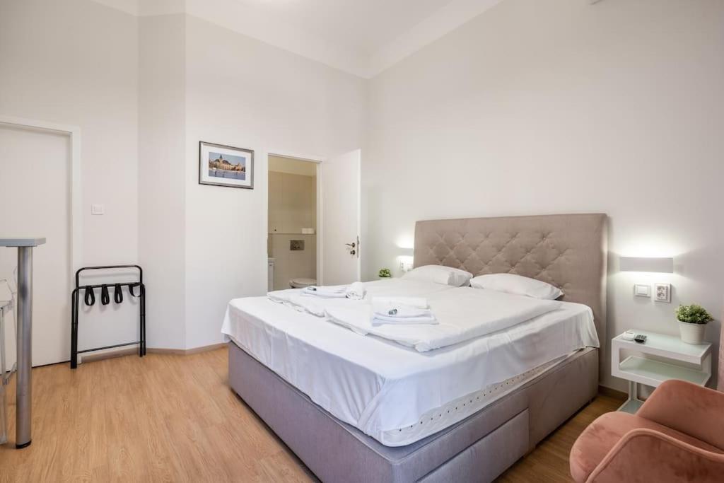 Klauzal Garden City Apartments- Studio K31 Apartment Budapest