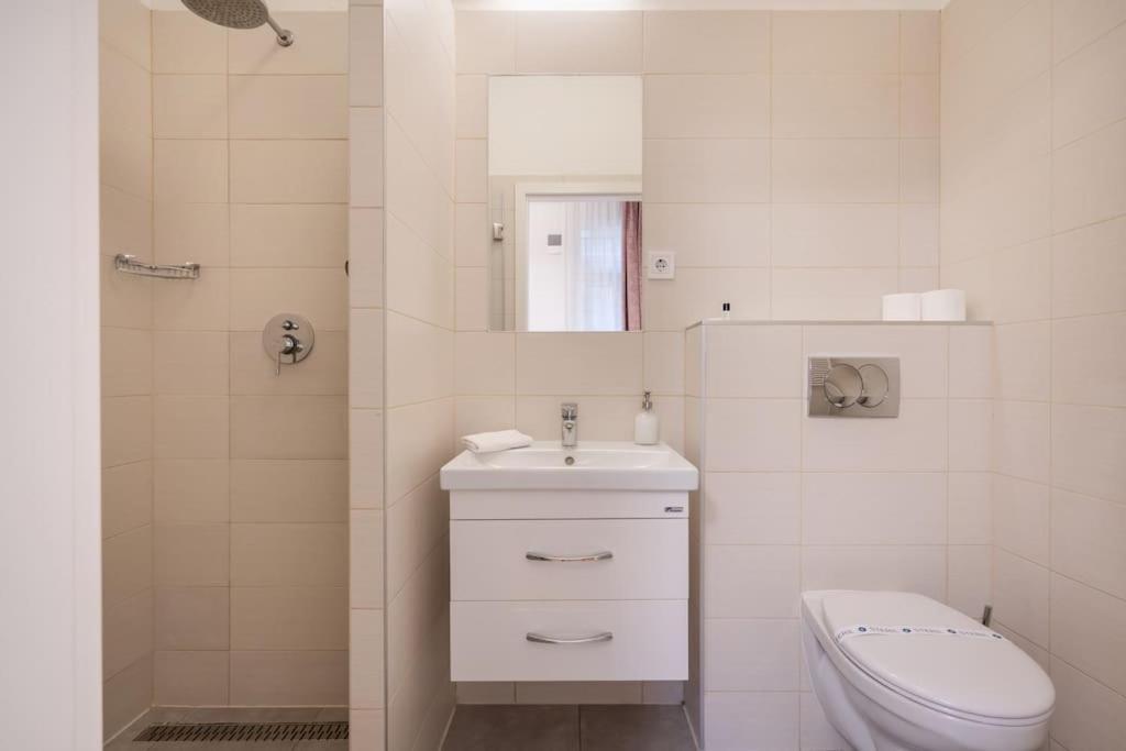 Klauzal Garden City Apartments- Studio K31 Apartment